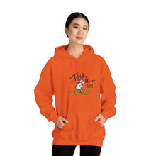 Load image into Gallery viewer, Unisex Heavy Blend™ Hooded Sweatshirt Tour De Fleece 2025
